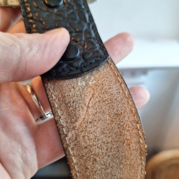 Vintage Mexican black leather belt and longhorn saddle metal belt buckle size 42 - Picture 6 of 10